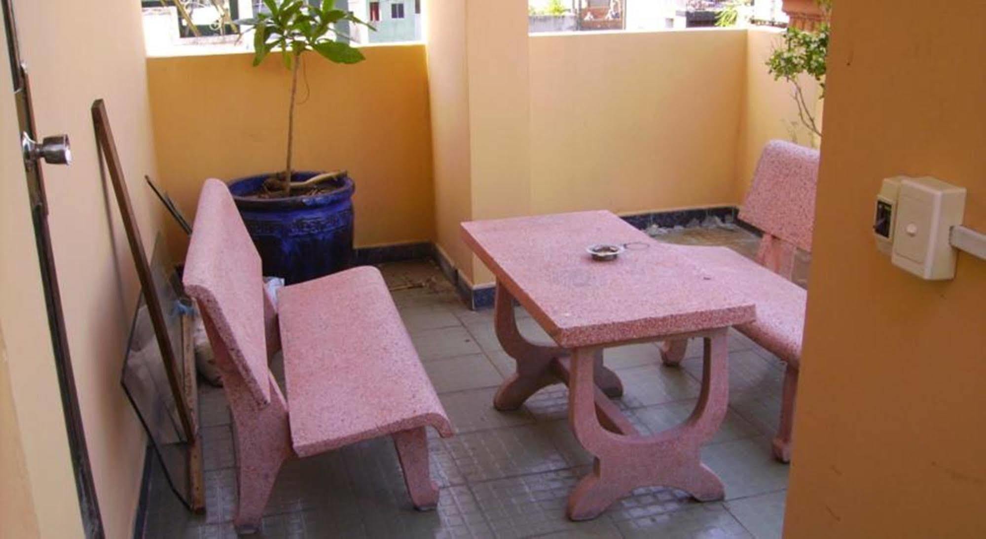 Ha Vy Hotel Bandar Ho Chi Minh Luaran gambar