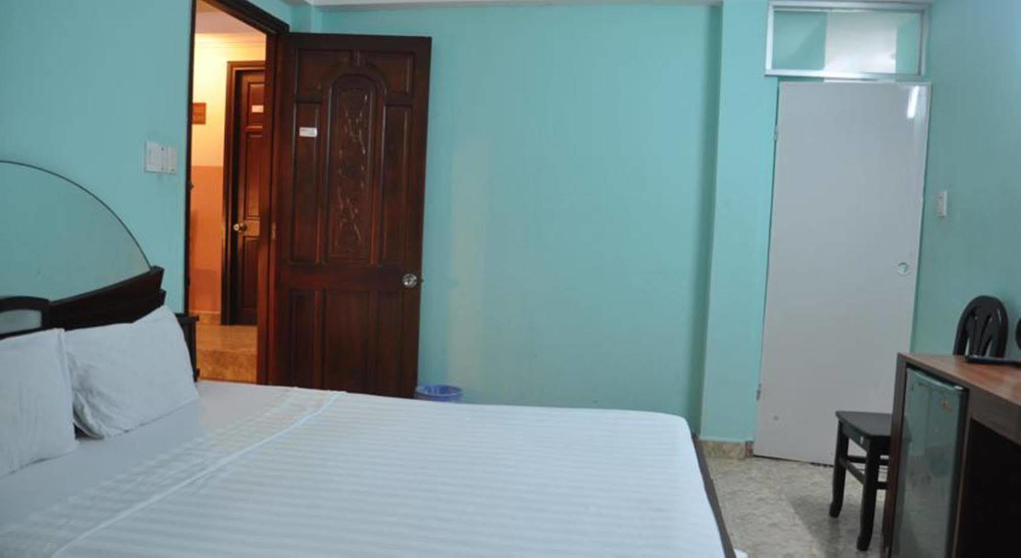 Ha Vy Hotel Bandar Ho Chi Minh Luaran gambar