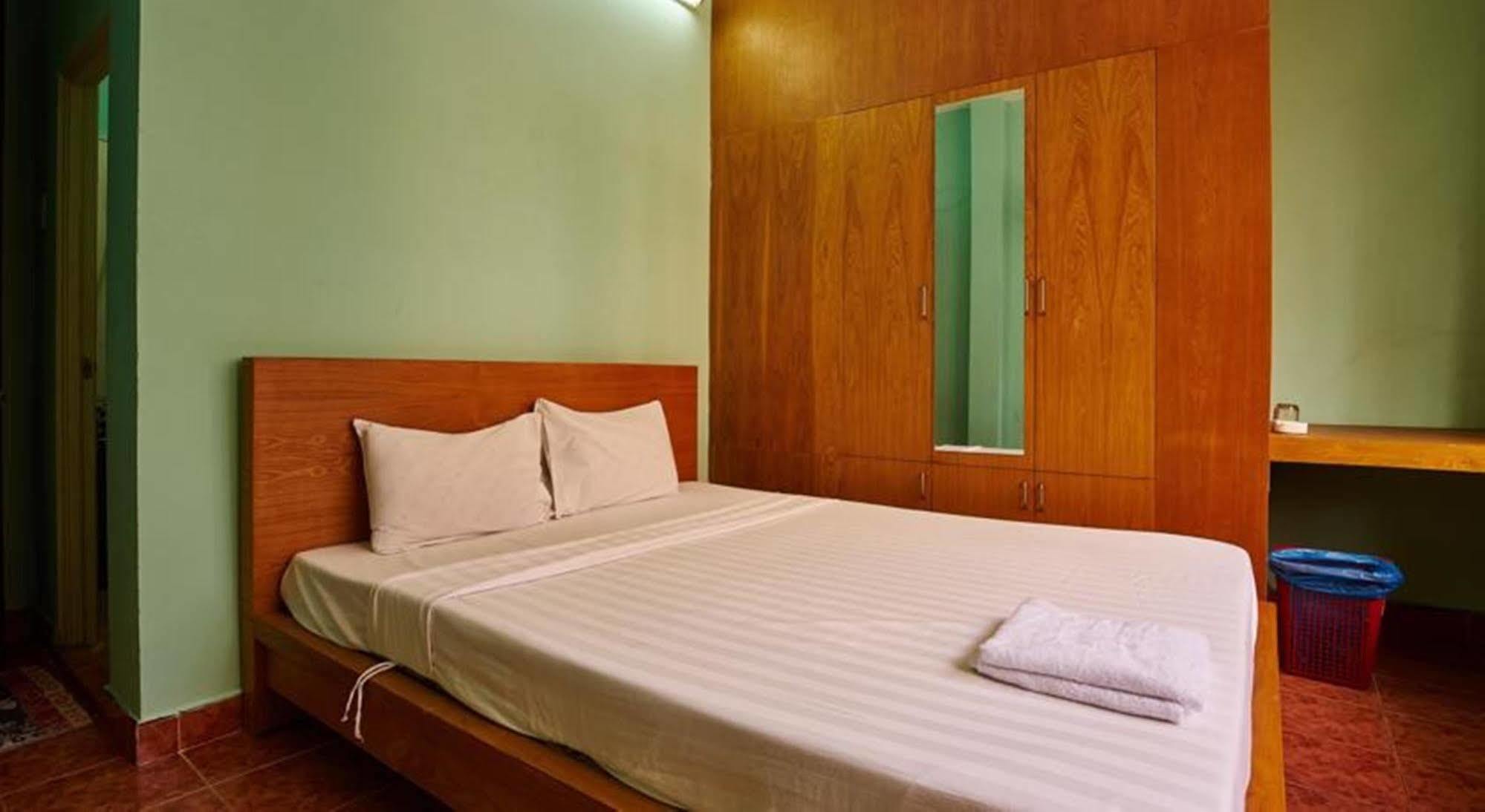 Ha Vy Hotel Bandar Ho Chi Minh Luaran gambar