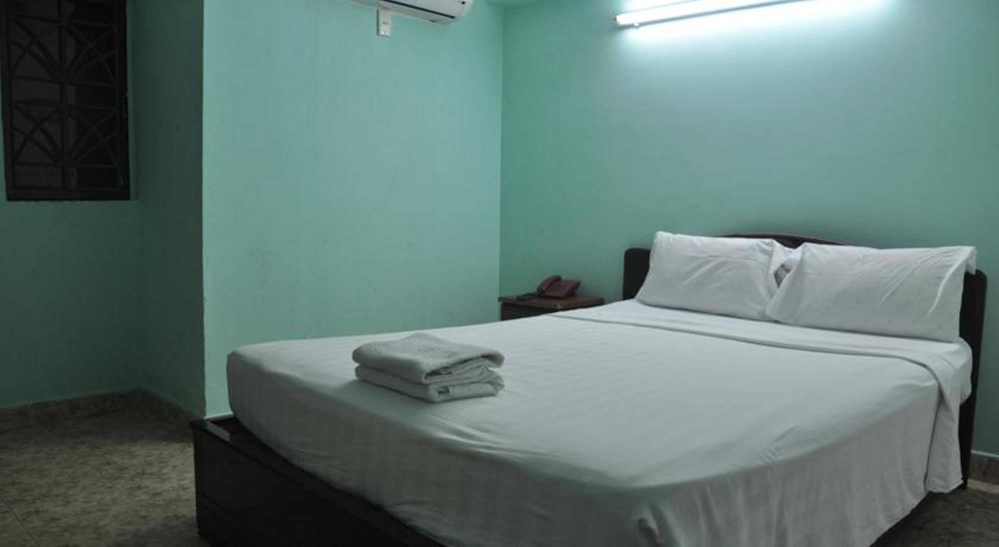 Ha Vy Hotel Bandar Ho Chi Minh Luaran gambar
